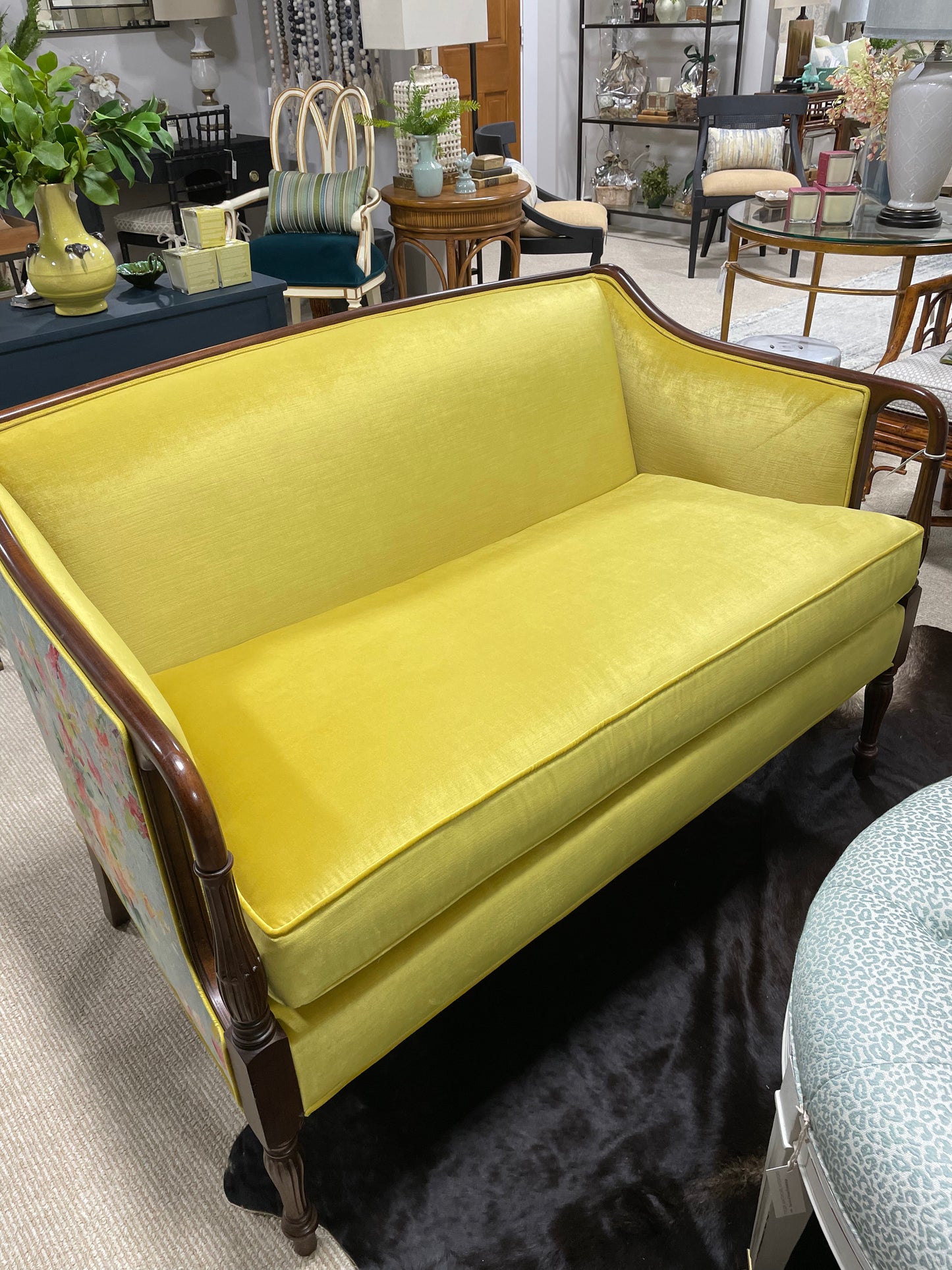 Loveseat Sheraton Federal style