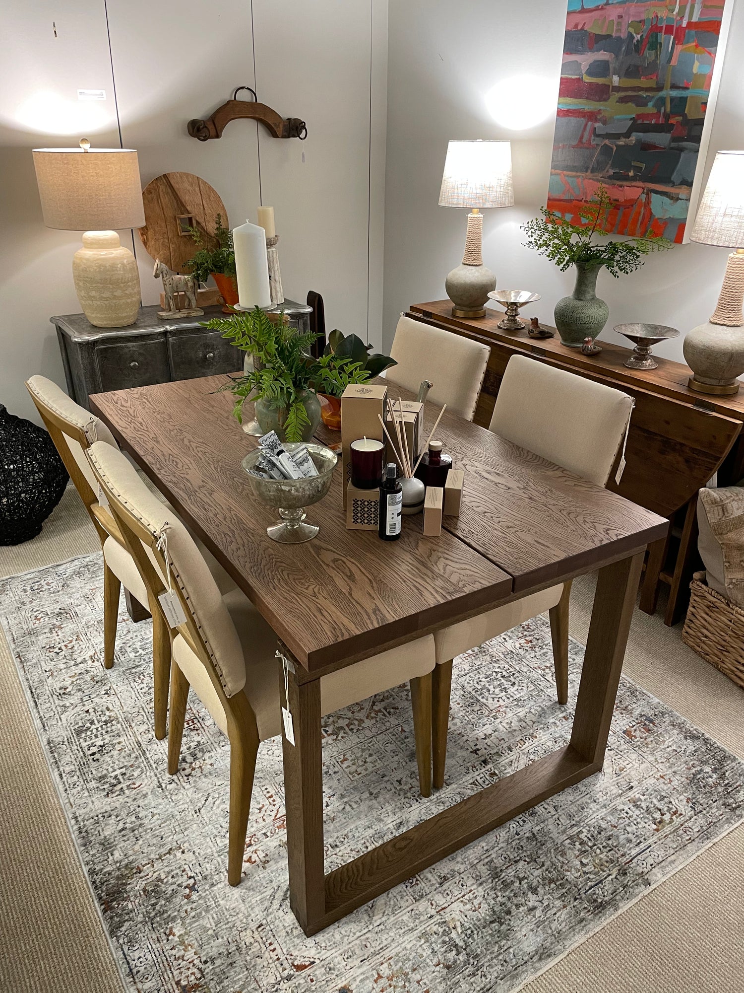 Pedestal table for 6 2025